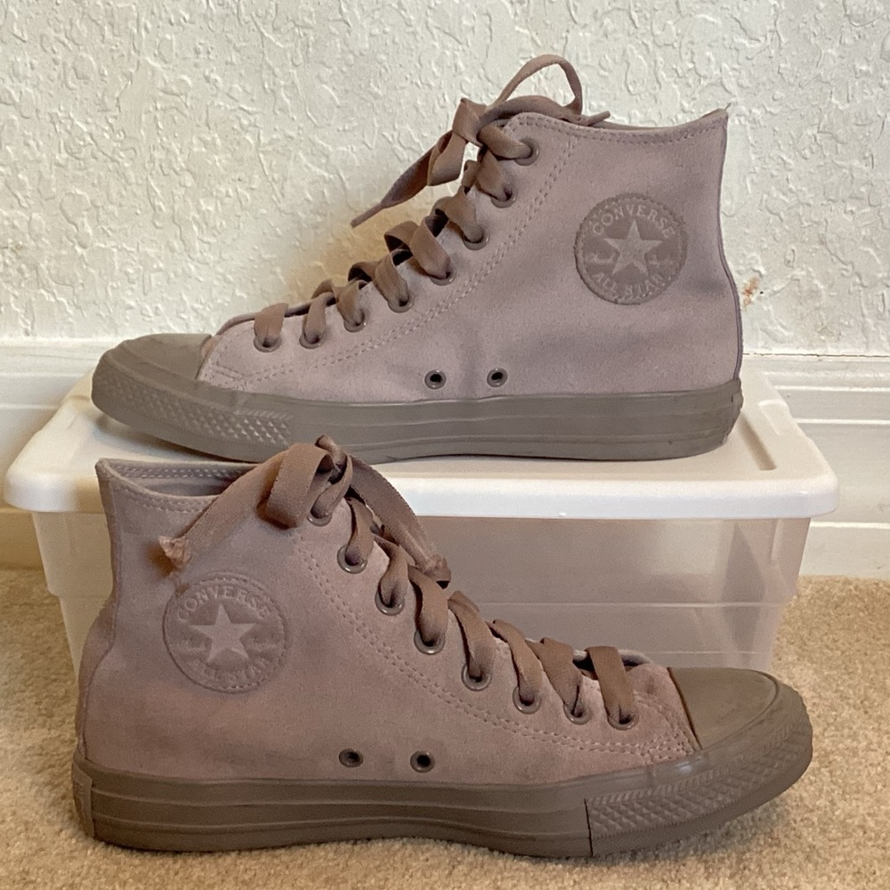 Chuck Taylor Converse